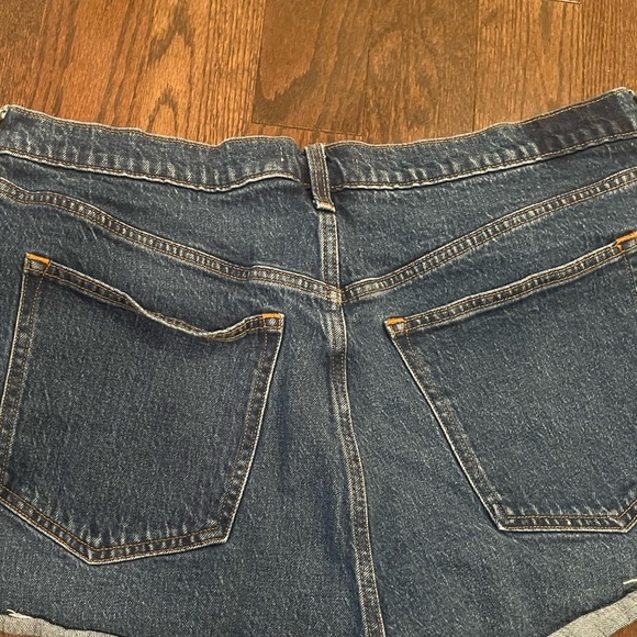 Abercrombie Curve Mom high rise denim shorts - Picture 5 of 5